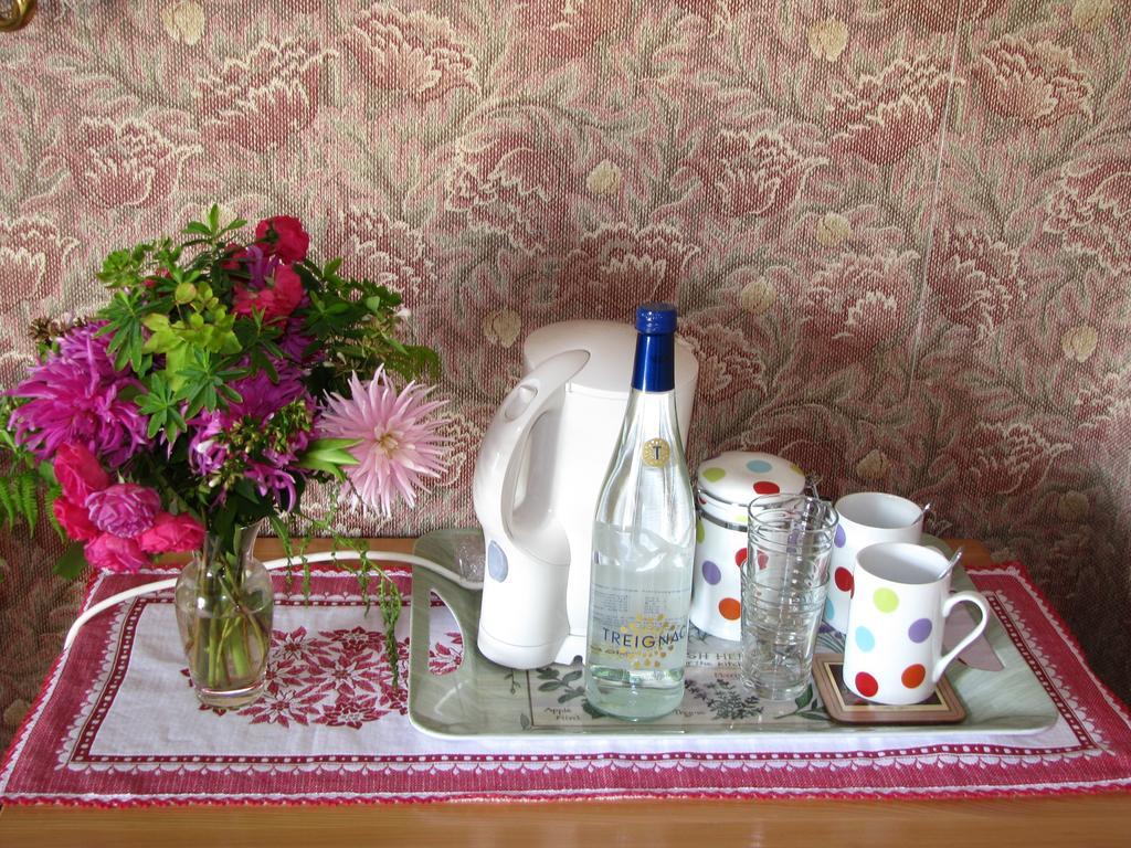 Bed and Breakfast Chambre D'Hotes Des Monedieres Treignac Exterior foto
