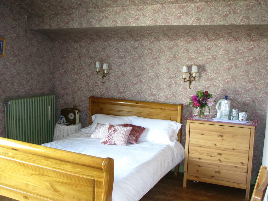 Bed and Breakfast Chambre D'Hotes Des Monedieres Treignac Zimmer foto
